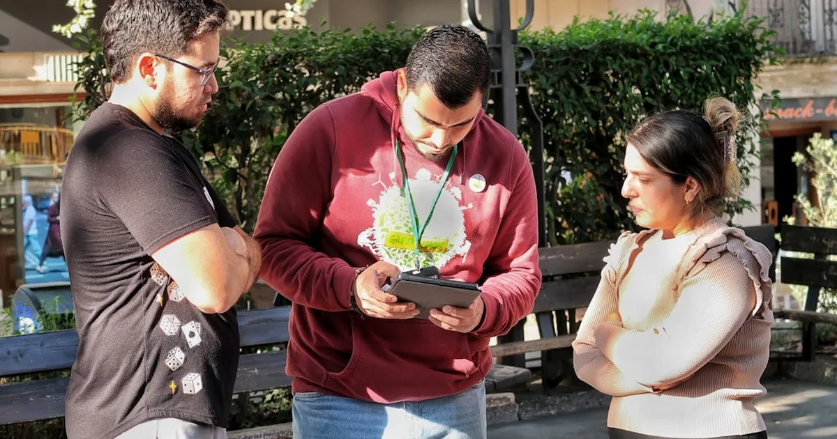 Jóvenes y Biblia: 7 hallazgos sorprendentes de un estudio global