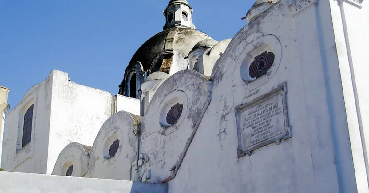 Encuentro interreligioso en Brindisi: Un imán comparte su fe en una iglesia católica