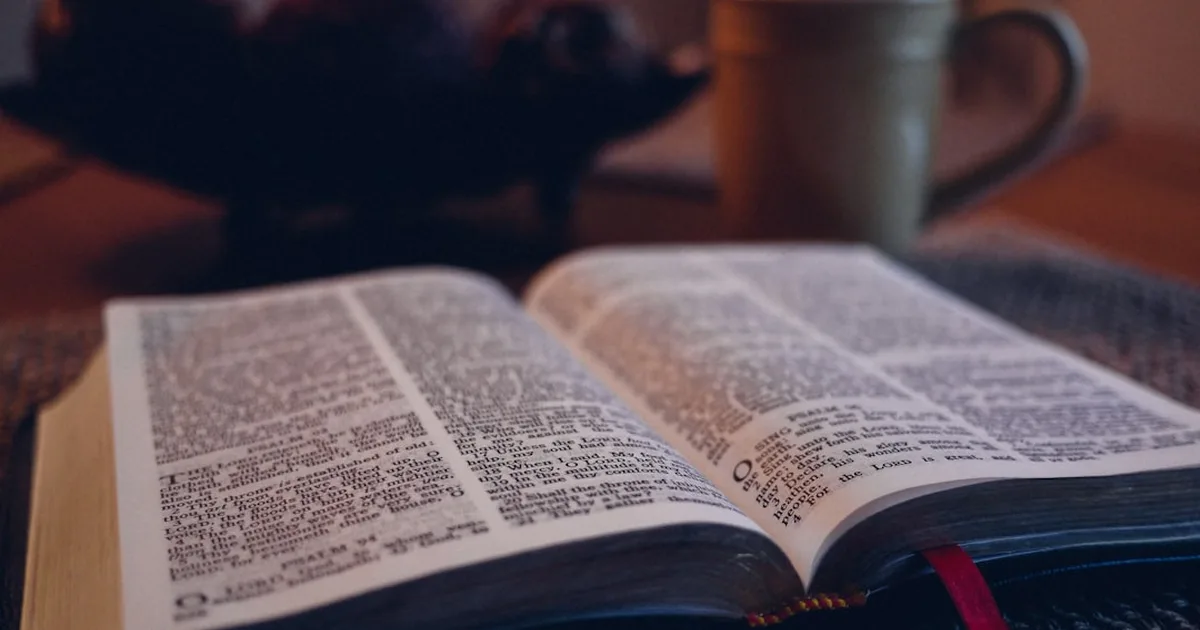 El Ayuno Según la Biblia: Una Guía Pastoral para Cristianos