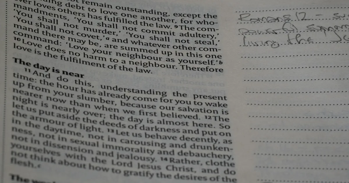 Finding Strength and Courage in Scripture: A Biblical Guide for Difficult Seasons