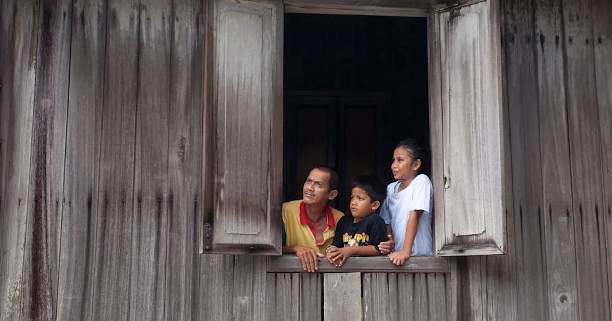Father Damien of Molokai: How Christian Love Turned Suffering into Hope