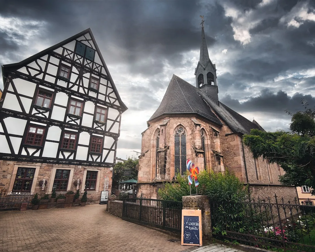 Religiöser Wandel in Deutschland: Impulse für die Kirche der Gegenwart