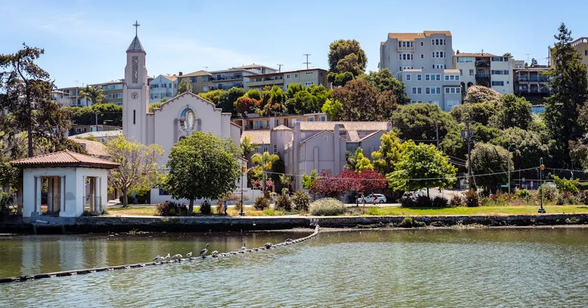 13 Churches Close in Oakland Diocese Amid Financial Struggles and Declining Attendance