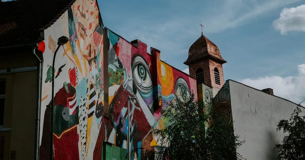 Engaging the City: How to Love Your Neighbor Without Losing Your Mission