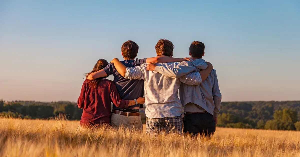 Cuidando a Nuestra Juventud: Un Compromiso Pastoral con la Seguridad y la Confianza