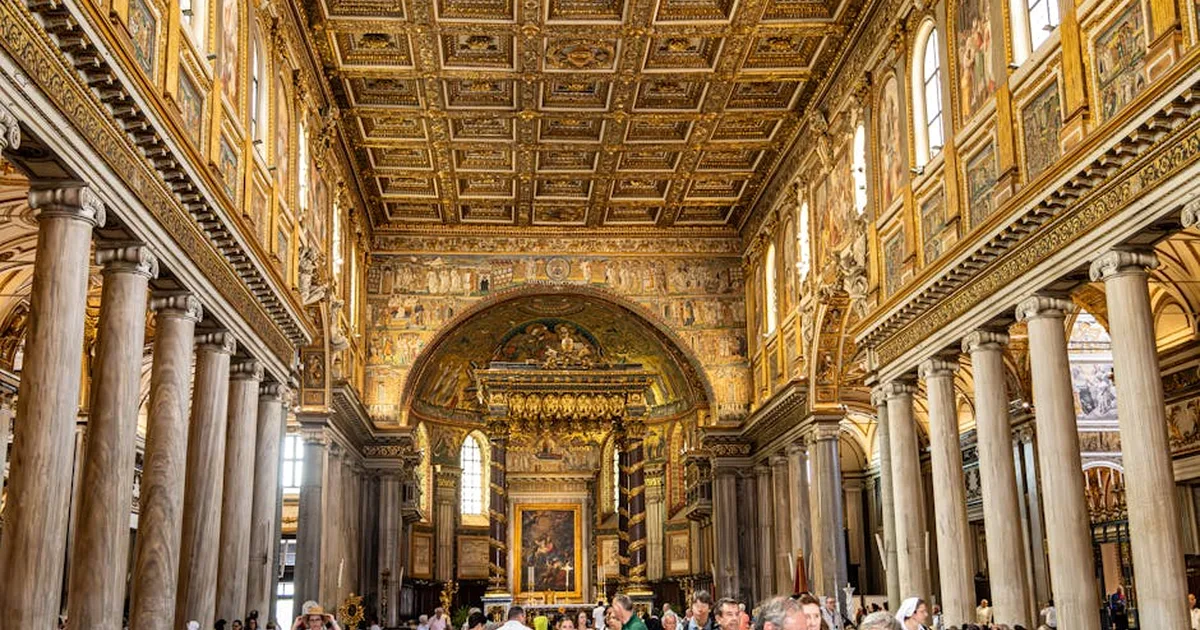 Um Ano Sem o Papa Francisco: Memória e Inspiração para os Cristãos Hoje