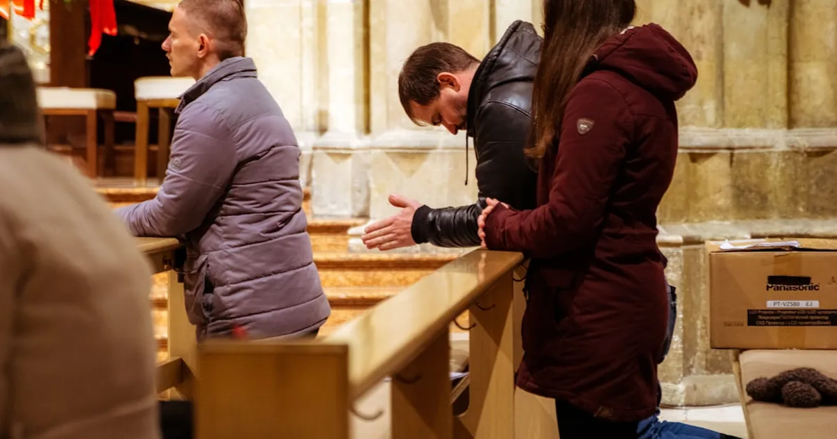 The Transformative Power of Love: Embracing Christ's New Commandment in Community