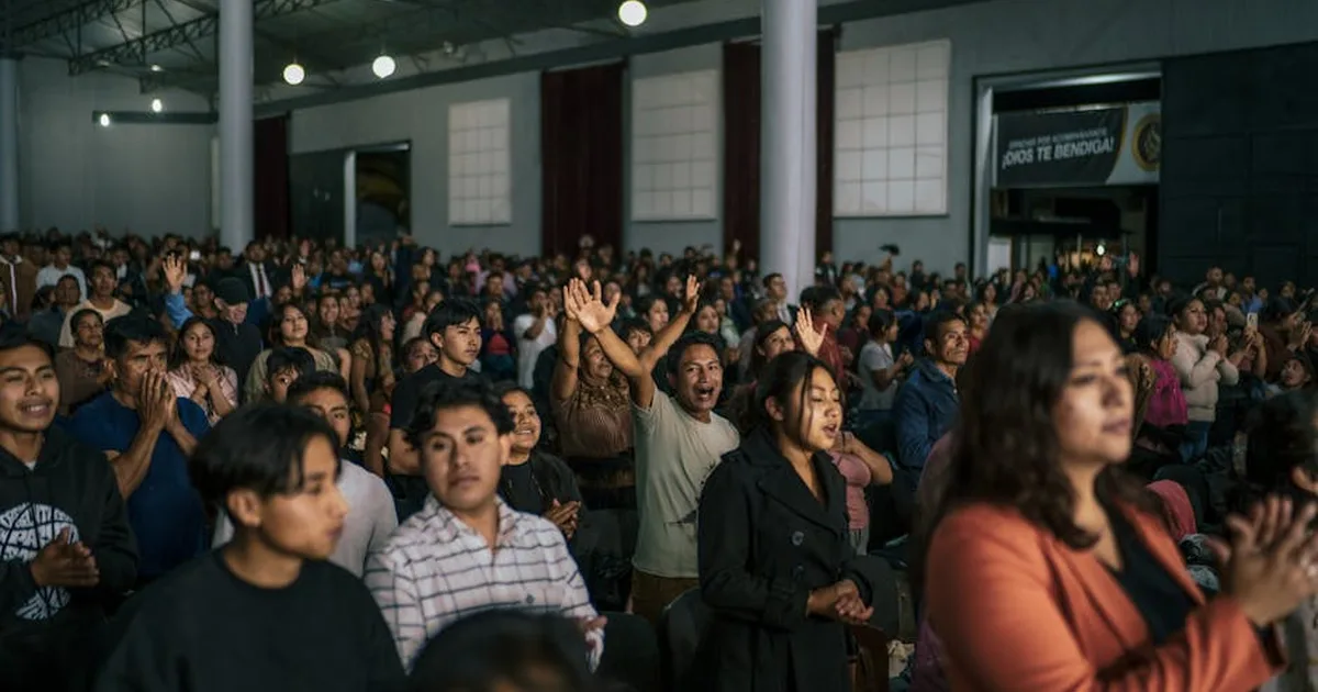 La voz del Papa León XIV en Camerún: Un llamado a la reconciliación desde el corazón de África