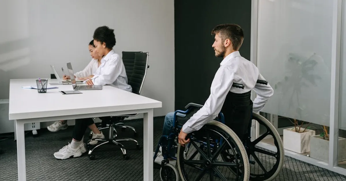 Inclusão no trabalho para quem tem doenças crônicas: um desafio de humanidade