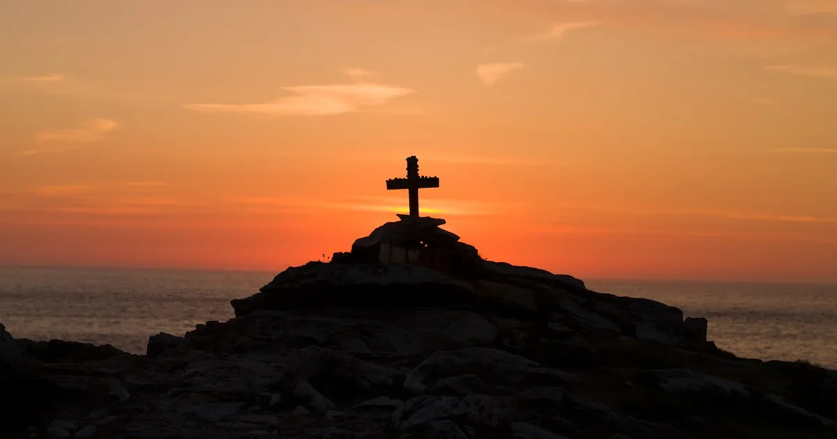 El Amor que nos Encuentra: Conociendo al Dios de la Biblia