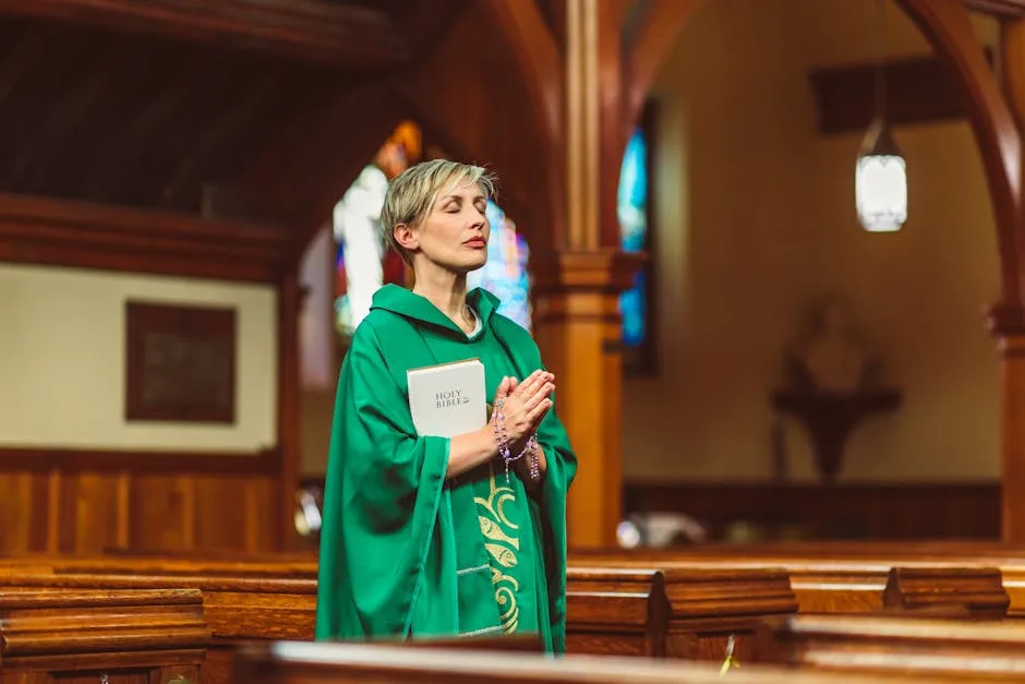 Holy Awe: Discovering the Beautiful Fear That Draws Us Closer to God