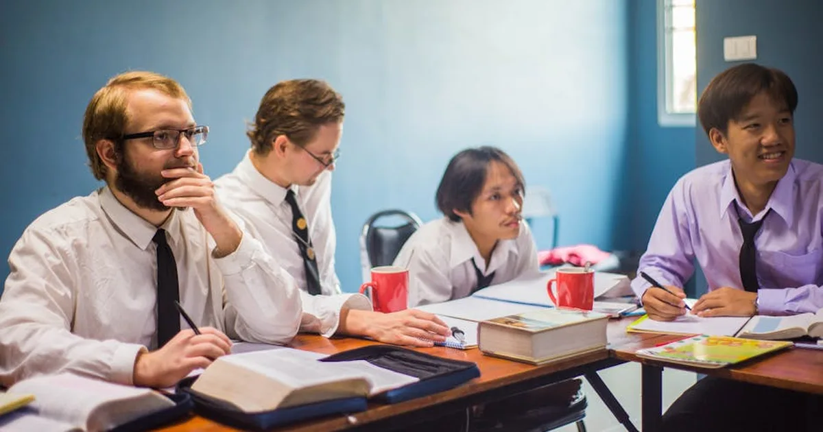 Como a Igreja Pode Acolher Seminaristas com Neurodivergência e Deficiências?