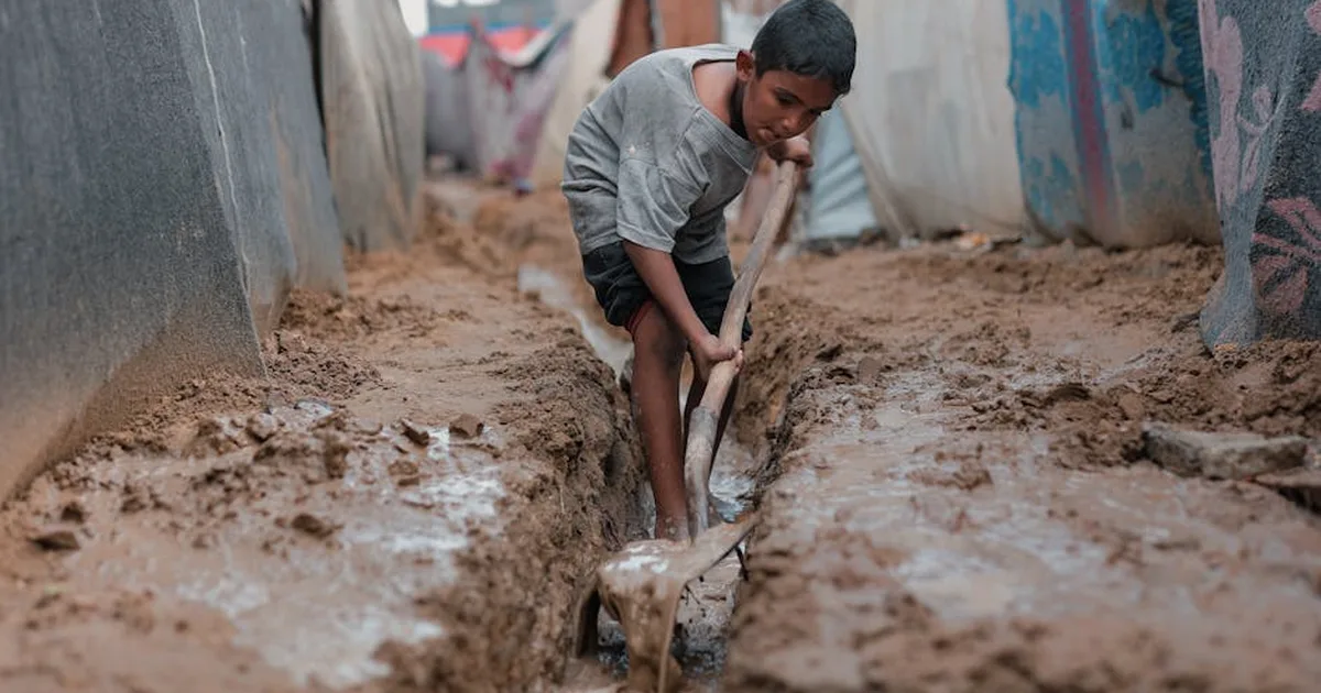 Pope Leo XIV Calls for Urgent Humanitarian Aid to Gaza