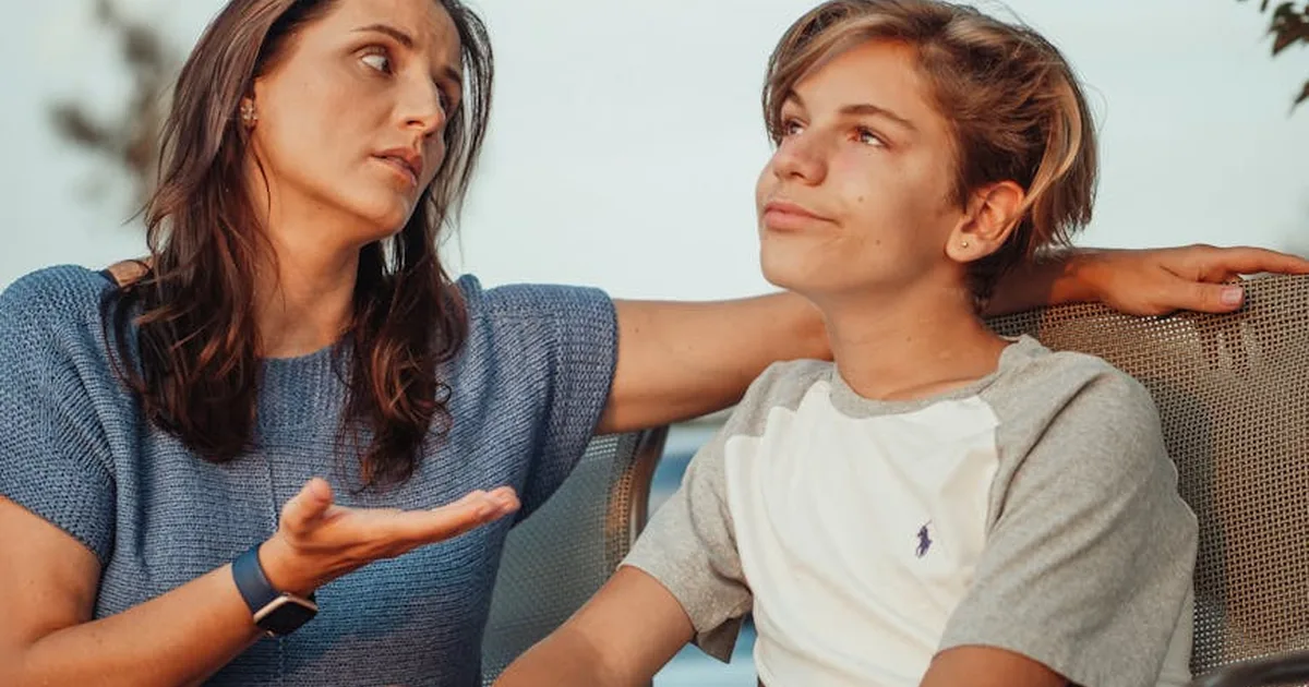Como transmitir a fé a crianças e adolescentes na era digital
