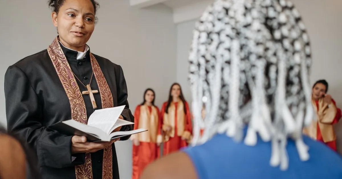 Católico ou Cristão: Raízes Comuns de uma Só Fé