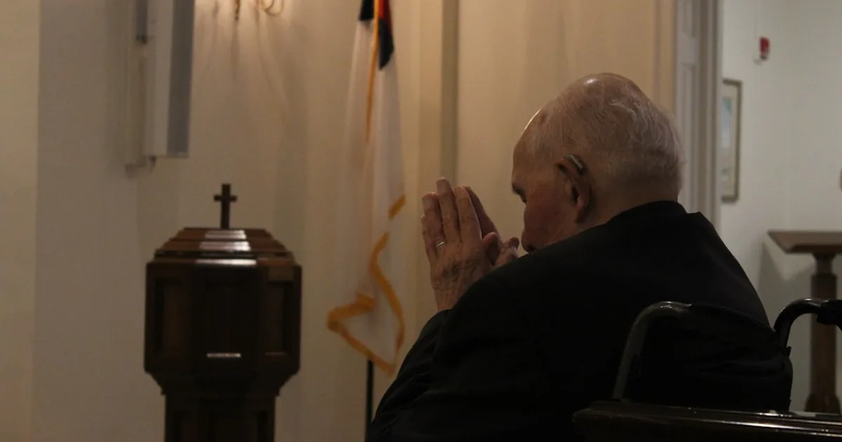 Christlicher Glaube in politisch bewegten Zeiten: Zum Friedensauftrag der Kirche