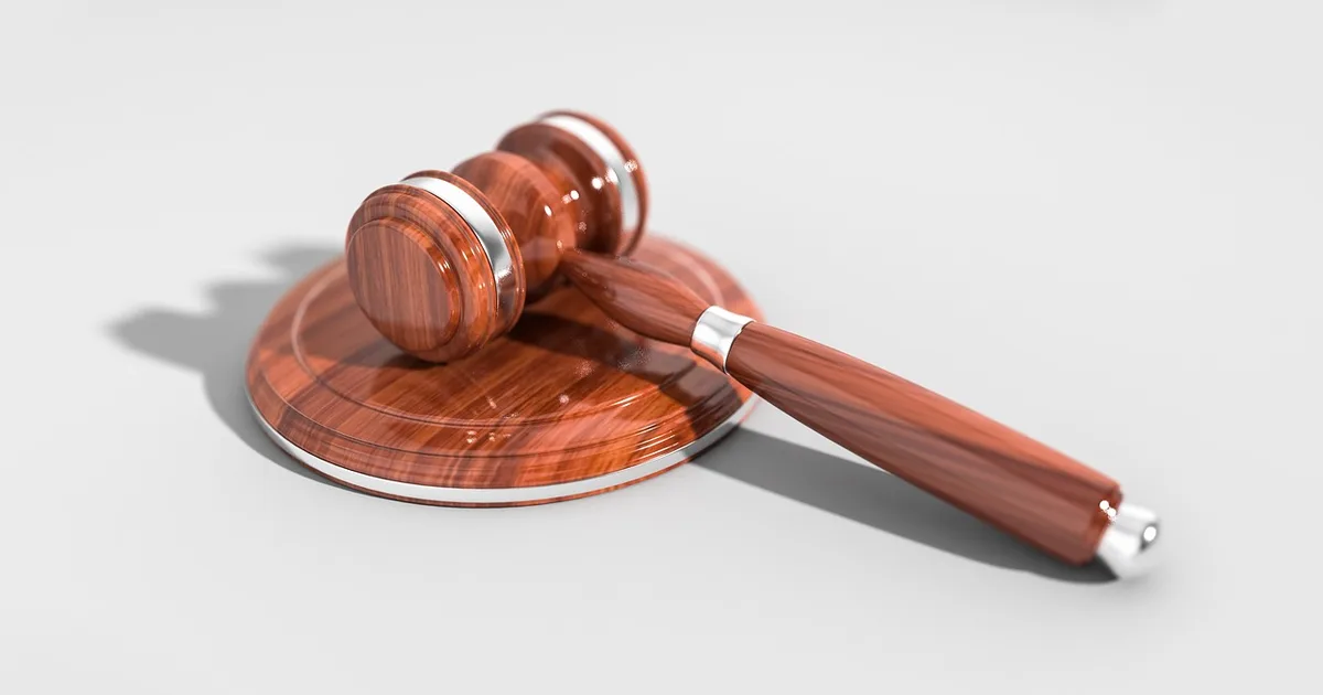 Caso Becciu: abogados denuncian irregularidades en juicio vaticano