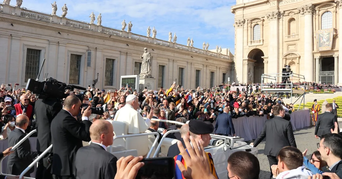 O papa que viveu o Evangelho com simplicidade: a herança de Francisco