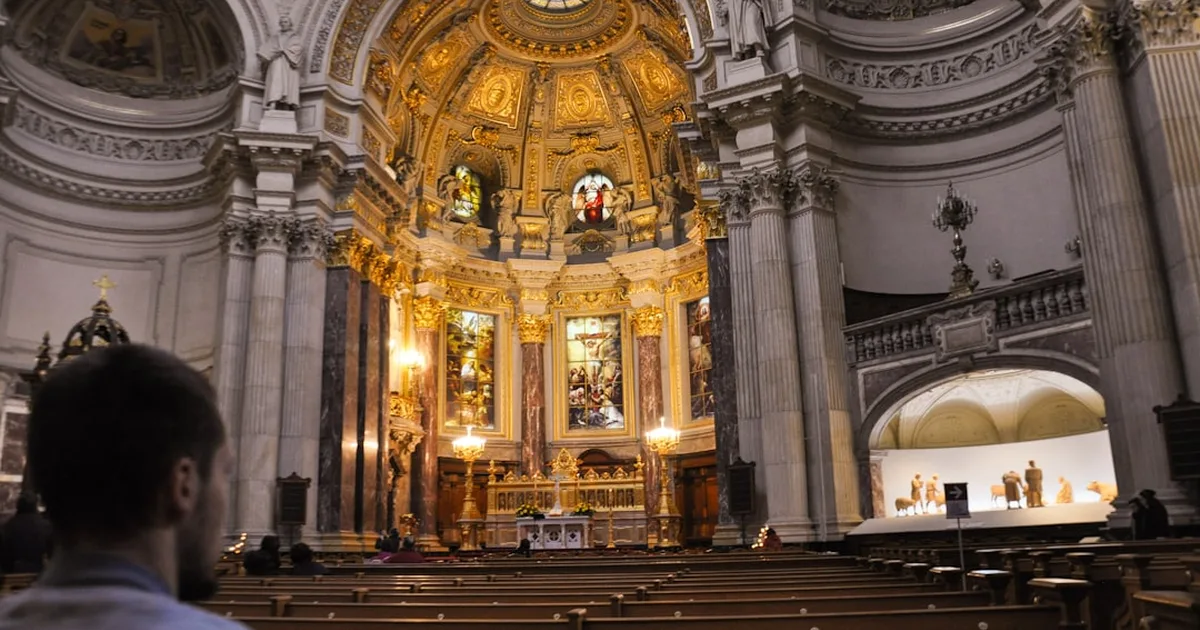 Peruvian Christians Unite in Prayer for Pope Leo XIV: Strengthening Our Shared Faith