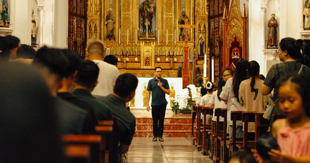 Hearing God's Voice: Prayer and Discerning Your Calling in Christian Community