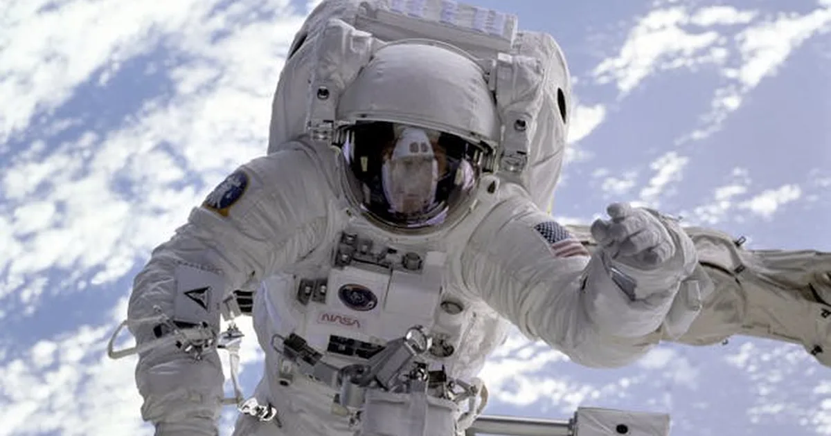 Un astronauta encuentra a Dios en el espacio: el encuentro que lo cambió todo