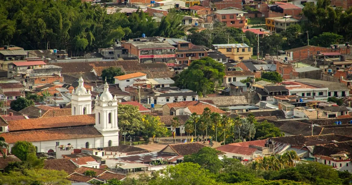 Colombia: Violencia y Explosiones Sacuden Iglesias y Comunidades Cristianas