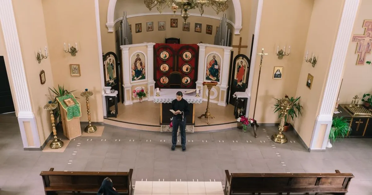 How to Find Catholic Mass Times Near Me: A Simple Guide