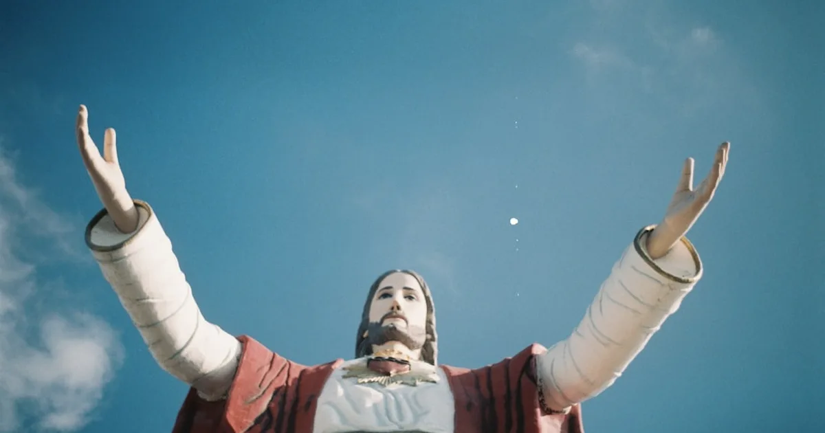 Jesus Cristo: Nossa Luz, Sustento e Purificação