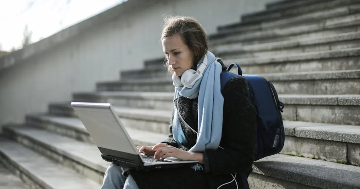 Faith and AI: How Christian Students Navigate Technology in College