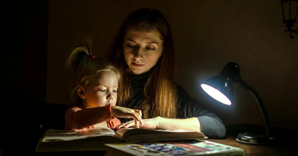 5 Comforting Bible Verses About Mothers for Every Season