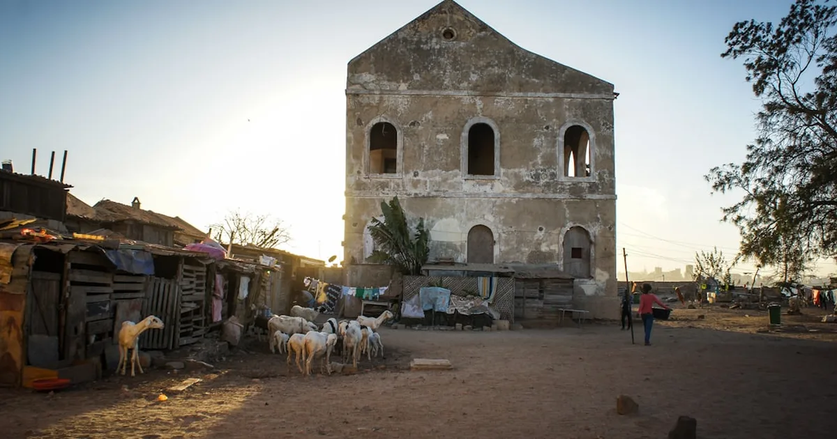 Papa León XIV em Angola: Esperança e Ação Social para a Igreja Africana