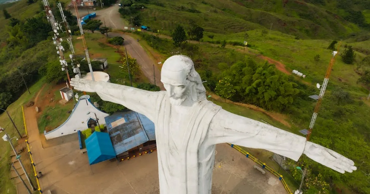Bojayá: una procesión eucarística por la paz y la memoria de las víctimas