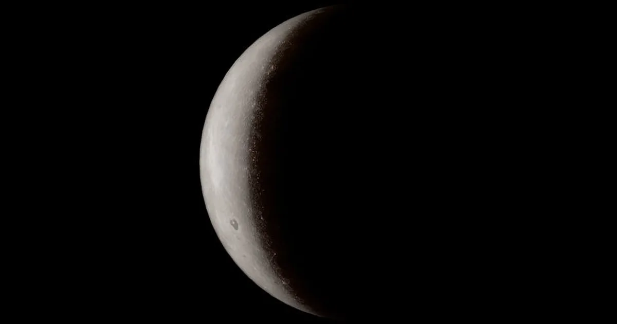 Los colores ocultos de la Luna: La fe que nos permite ver más allá de lo aparente
