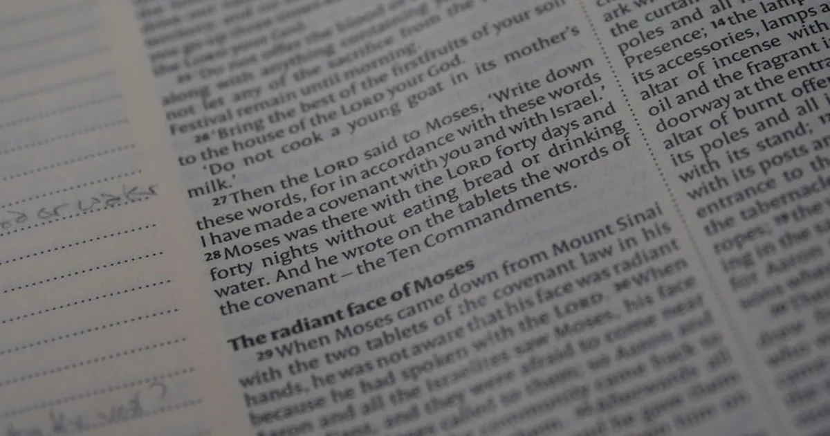 Understanding the 10 Commandments Bible: A Guide for Today