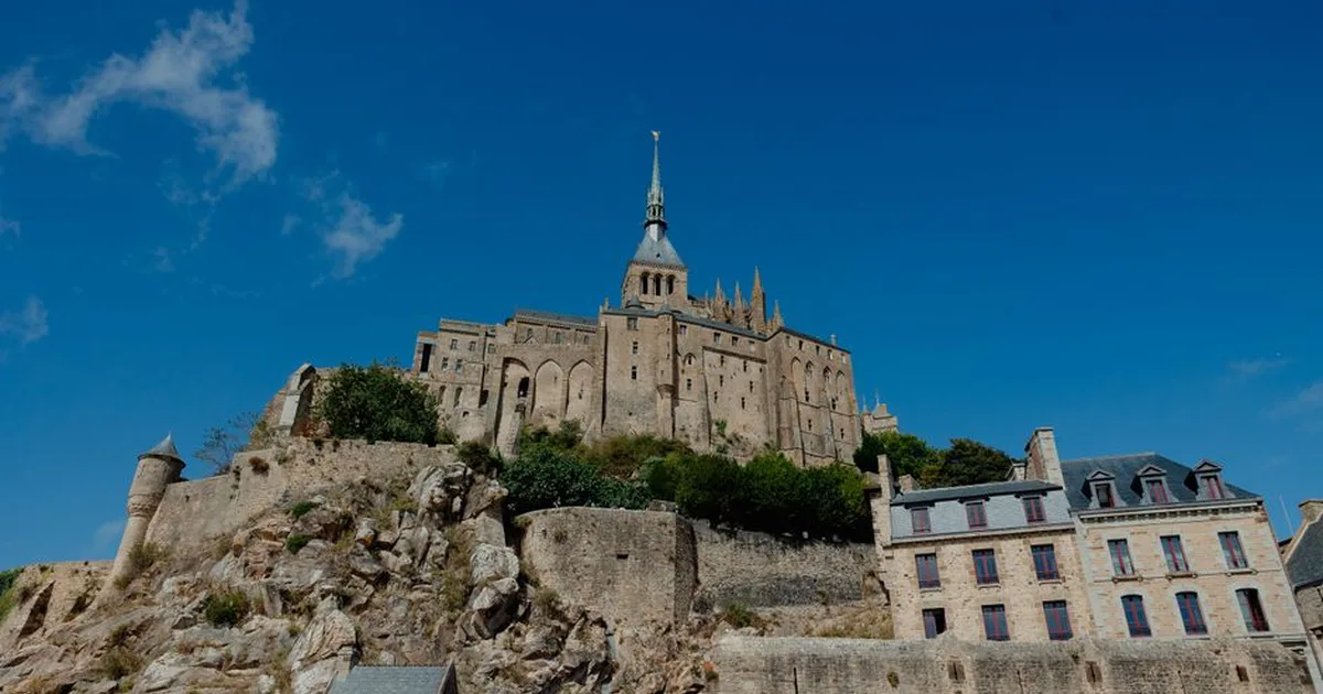 San Miguel Arcángel: Tu Protector y Guía Espiritual