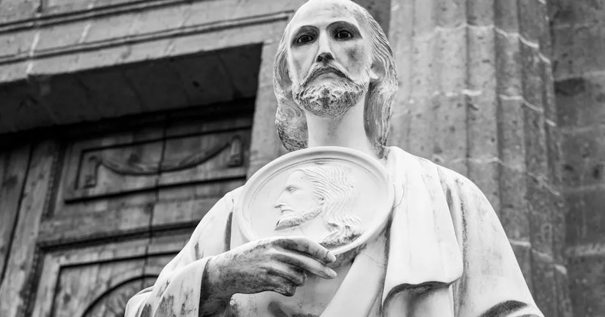 Un mese di preghiera per la famiglia: riflessioni sul Sacro Manto di San Giuseppe