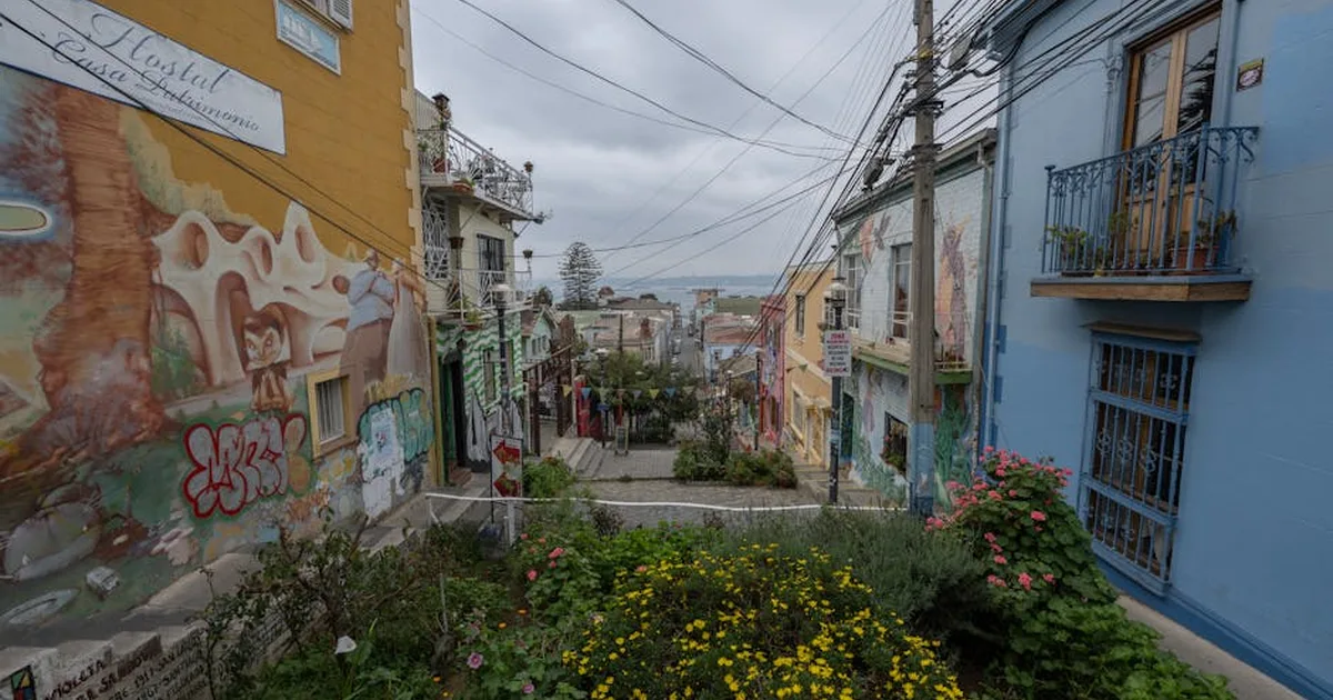 Recordando al Papa Francisco y construyendo comunidad juvenil en Valparaíso
