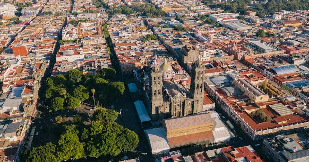 O Céu na Terra: 5 Maravilhas Arquitetônicas da Fé na América Latina