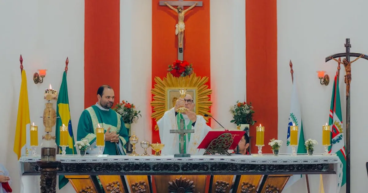 Liturgia que Transforma: Como Nossas Celebrações Moldam a Missão da Igreja Hoje