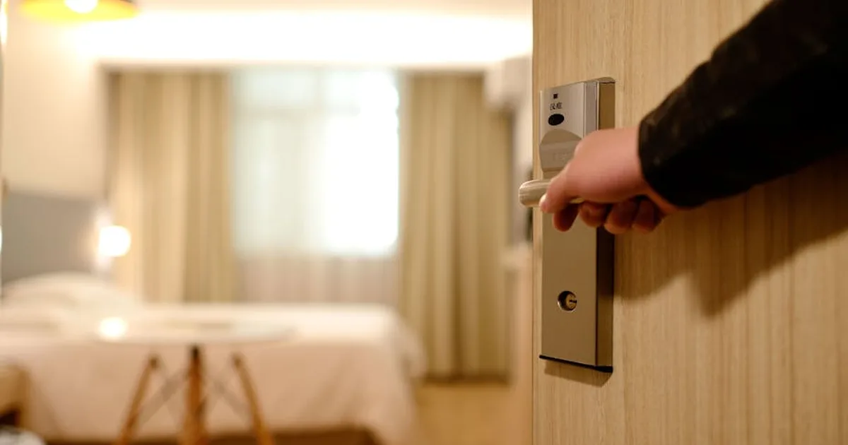 La hospitalidad cristiana: abrir la puerta al extranjero
