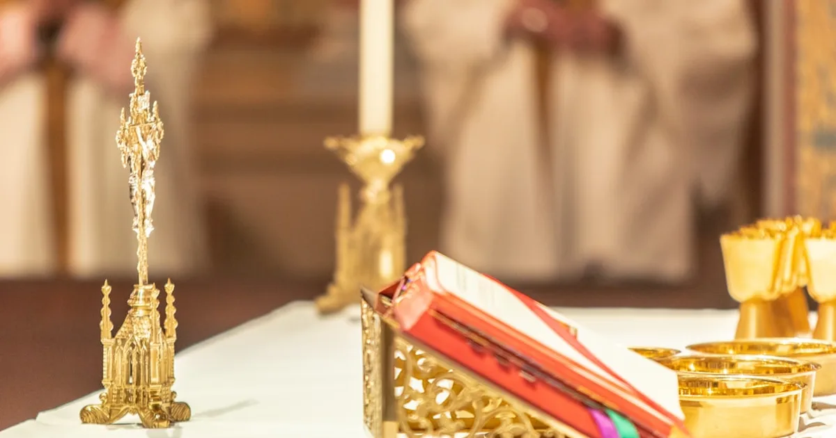 Un pasteur innocenté après une enquête controversée pour ses propos sur l'islam et le transgenrisme