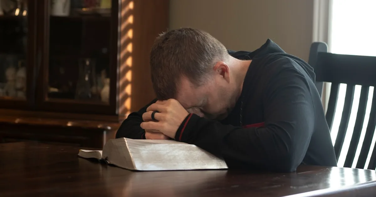 Finding Strength Through Prayer: Biblical Verses That Guide Your Spiritual Journey