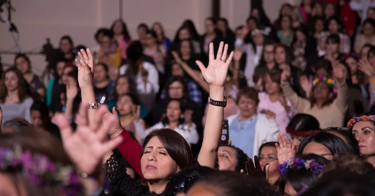 Liturgia e Comunidade: O Coração da Celebração Cristã na Vida da Igreja