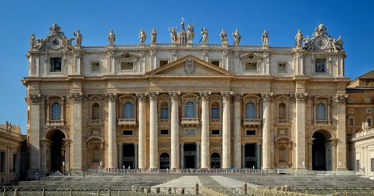 A New Papal Era Begins: Pope León XIV's Leadership and Christian Unity
