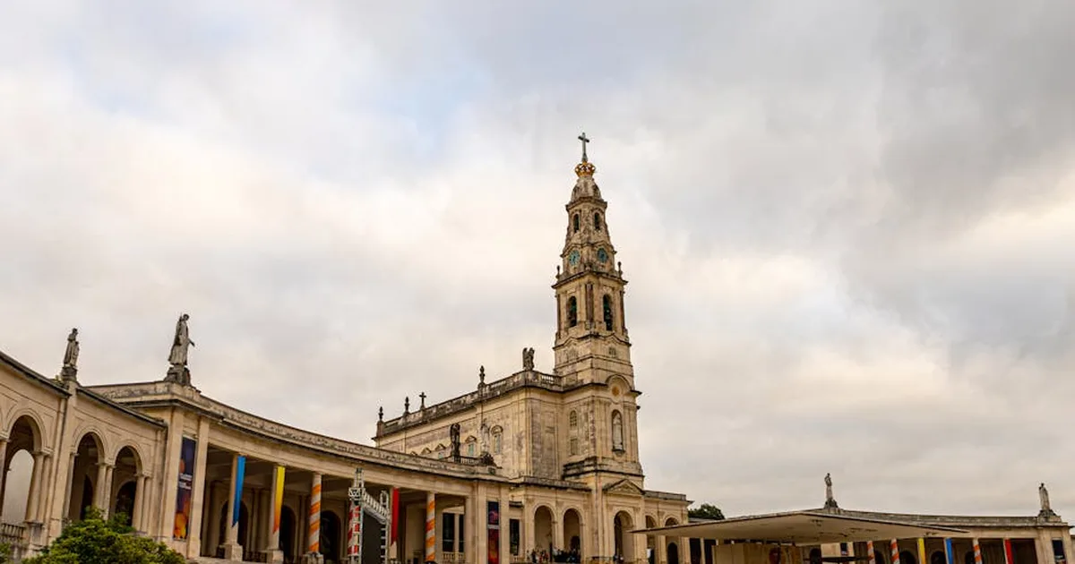 Thousands Walk to Fatima: A Journey of Faith, Prayer, and Sacrifice
