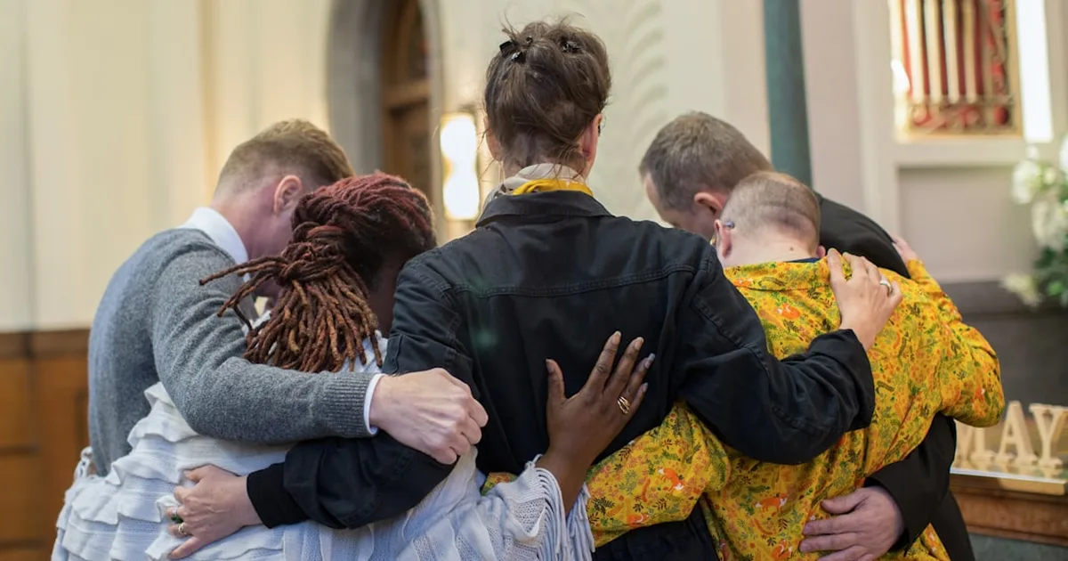 La Familia Espiritual: No Existen Cristianos Huérfanos