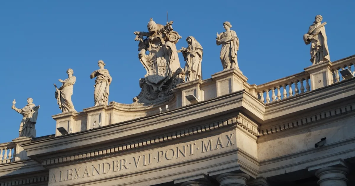El sacerdote, constructor de paz: la visión del Papa León XIV