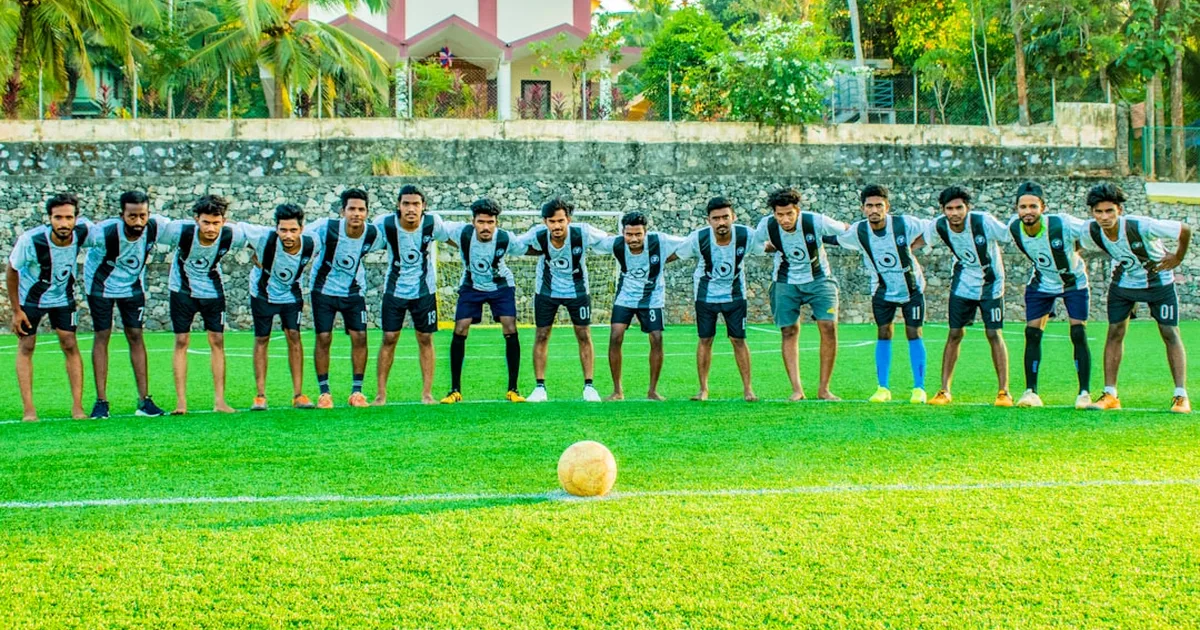 Fé em Campo: O Diálogo Inspirador entre Igreja e Futebol