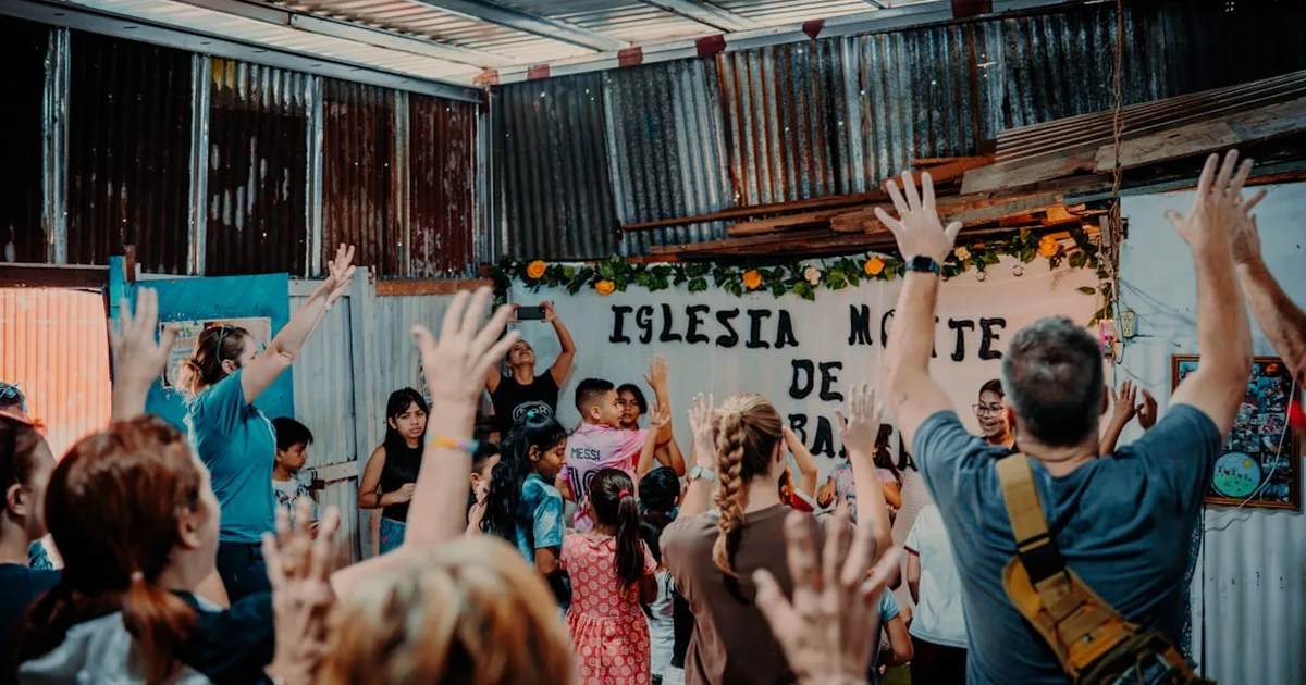Spring Awakening: How Christian Communities Find Renewal in April Gatherings
