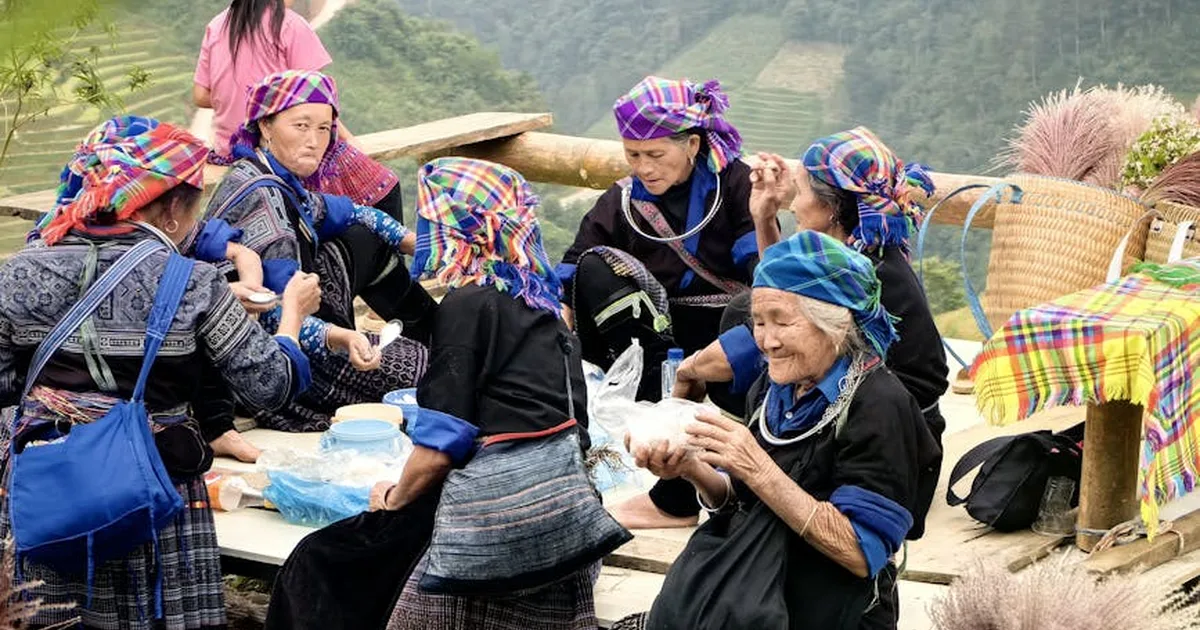 Conversão ao cristianismo custou tudo: a história de um pai hmong no Vietnã